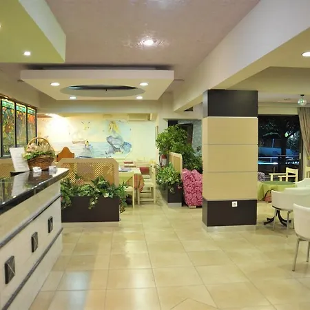 Hotel Anseli And 2*